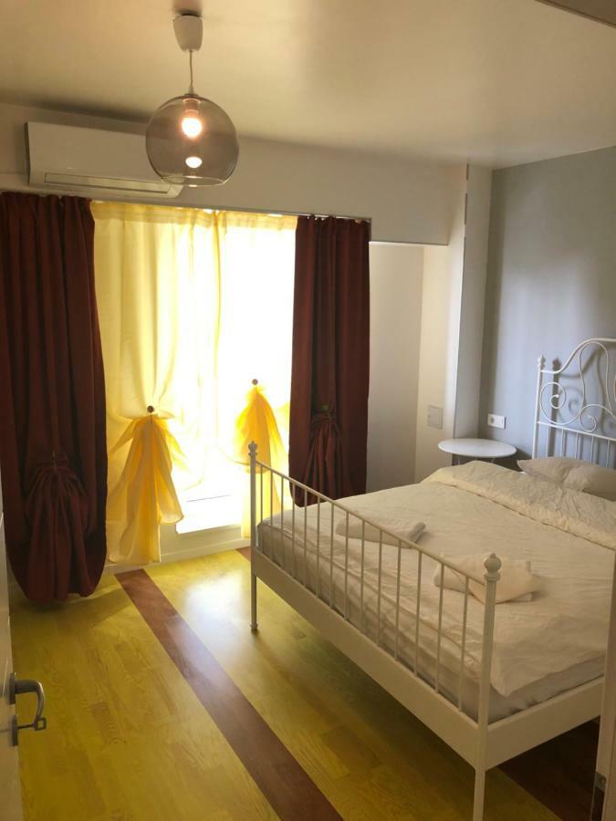 Green Apartment 6 Bucarest Exterior foto